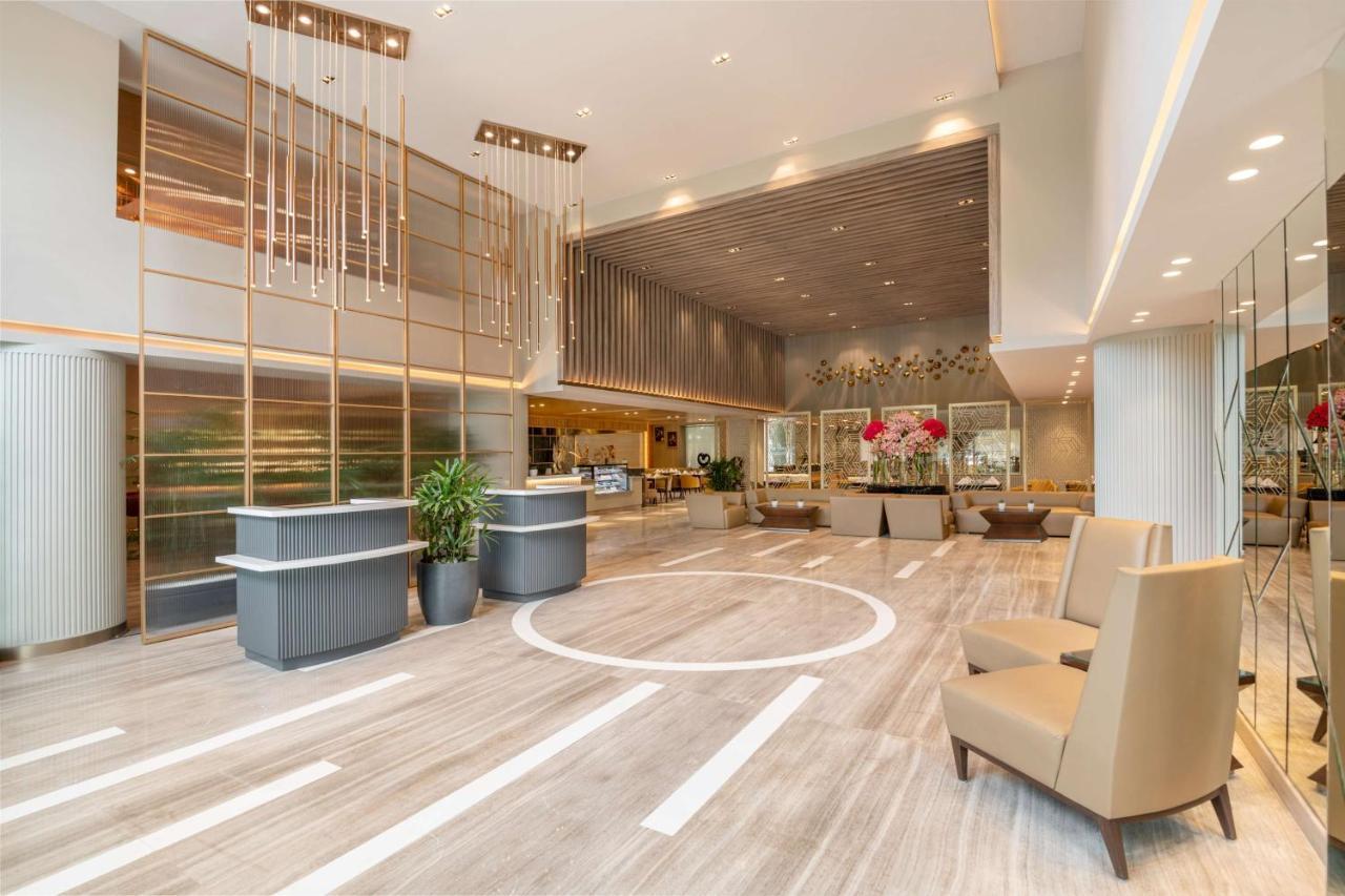 Radisson Hotel Sector 29 Gurugram Gurgaon Exteriör bild