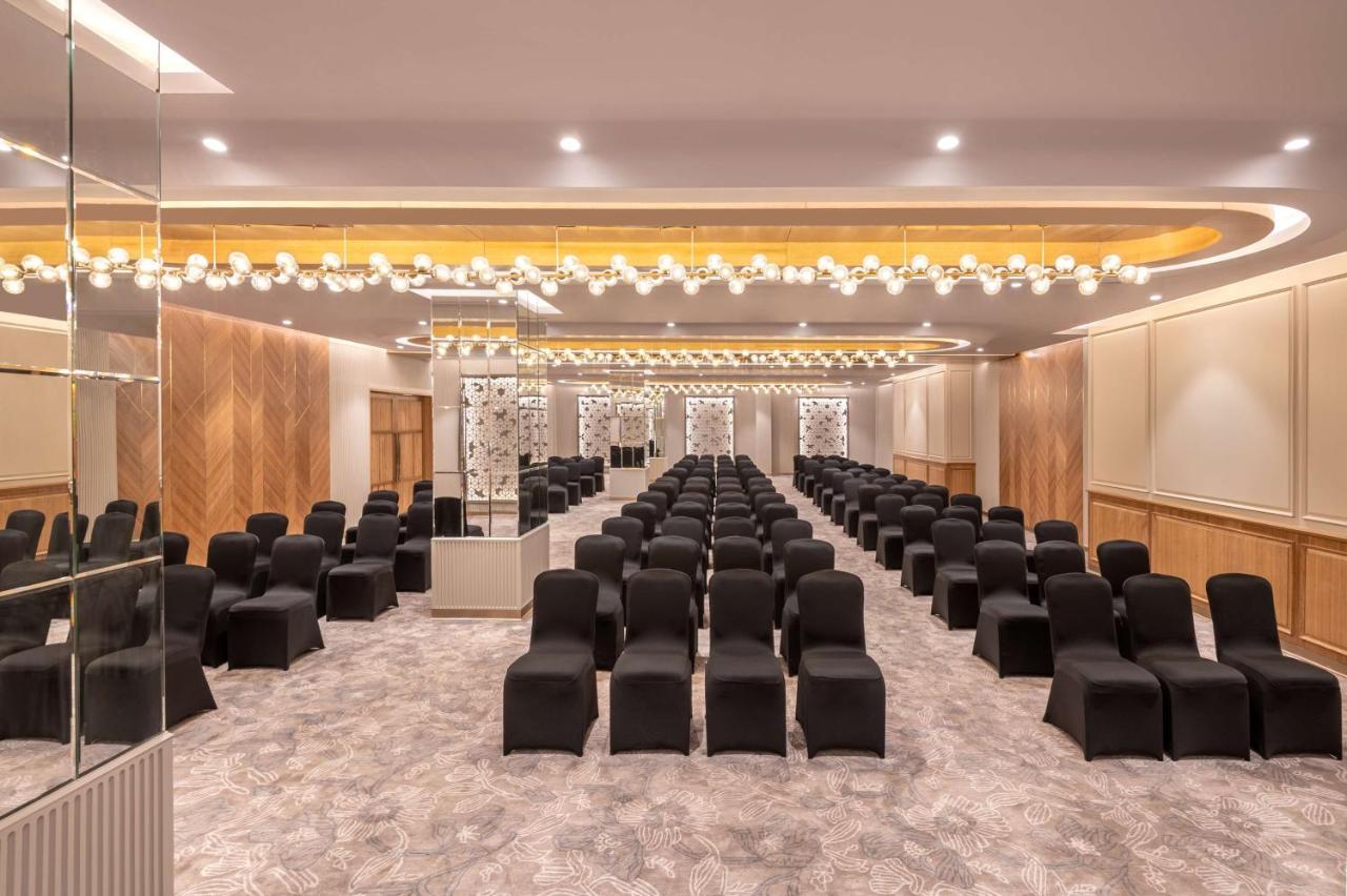 Radisson Hotel Sector 29 Gurugram Gurgaon Exteriör bild